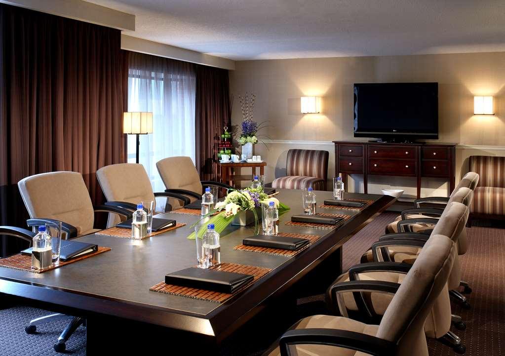 הליפקס The Prince George Hotel מתקנים תמונה